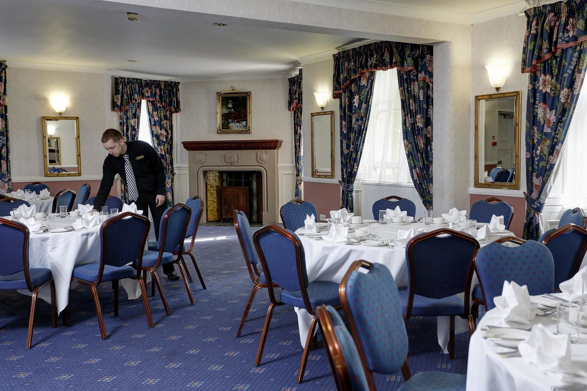 Best Western Cartland Bridge Hotel Lanark Buitenkant foto